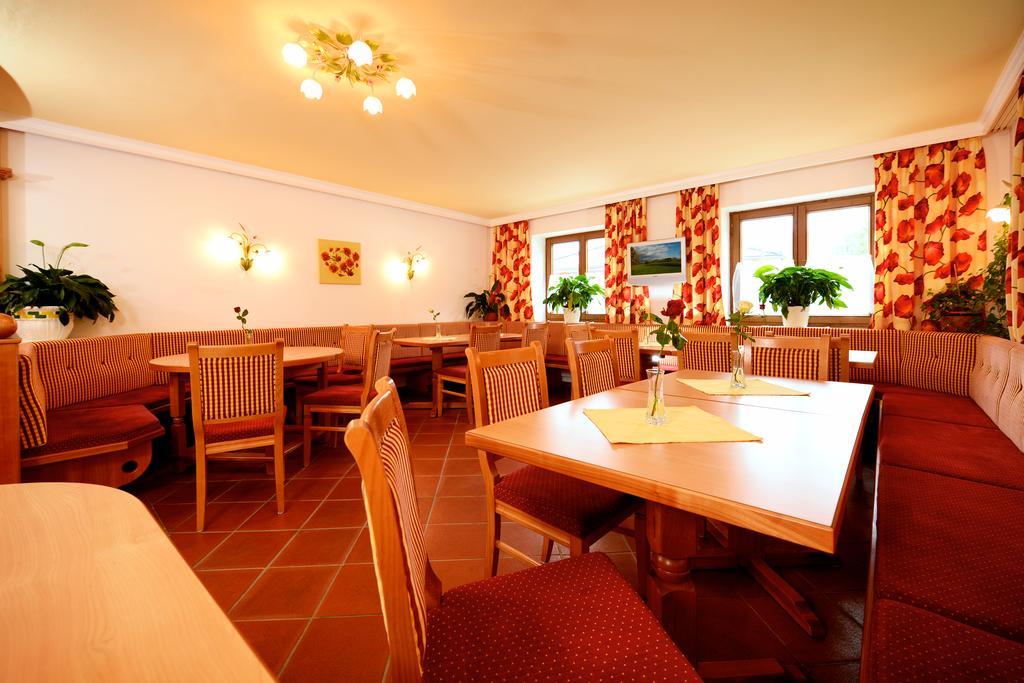 Pension Mozart Wagrain Exterior photo
