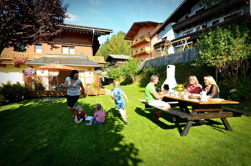 Pension Mozart Wagrain Exterior photo